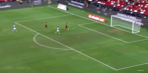 فيديو.. هدف ضائع "من أغرب الفرص في التاريخ" بكأس السوبر المصري