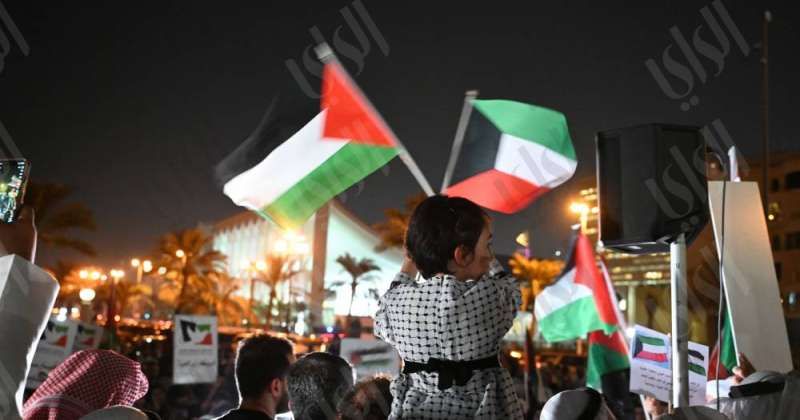 وقفة تضامنية مع فلسطين في ساحة الإرادة (أرشيفية - تصوير أسعد عبد الله)
