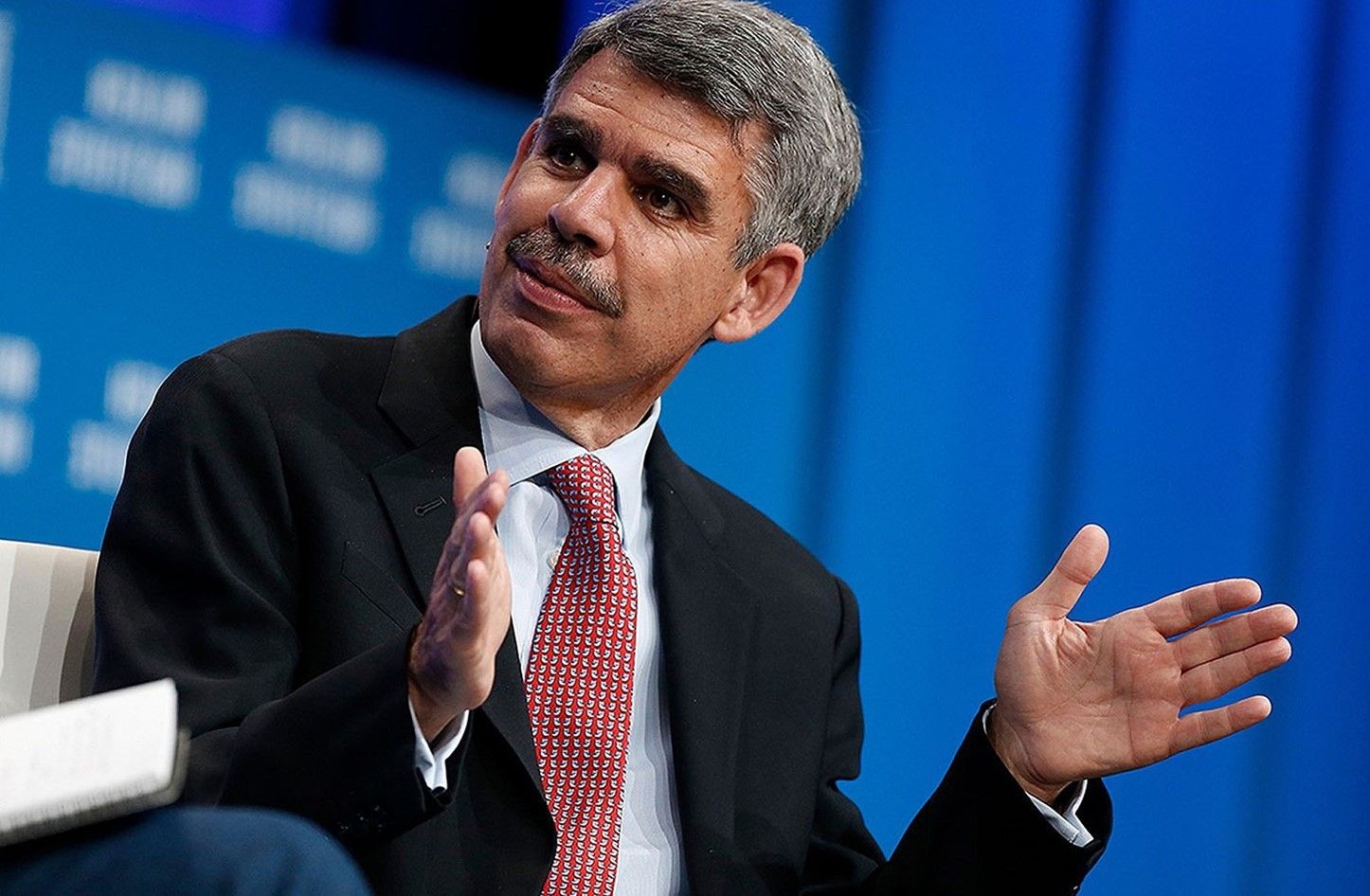 محمد العريان: الاقتصاد البريطاني تحت رحمة الحسابات الانتخابية في العام الجديد