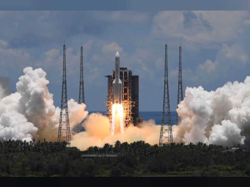 طموحات الإمارات في مجال الفضاء مستمرة في 2024 والمحطة القمرية باكورة المهام