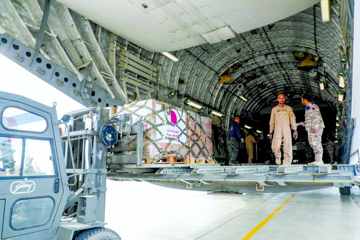 طائرة قطرية تحمل مساعدات  لدعم الأشقاء الفلسطينيين