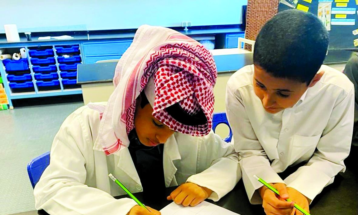 «العلماء الشباب» يطلق «أنا أكتشف علوم المواد»