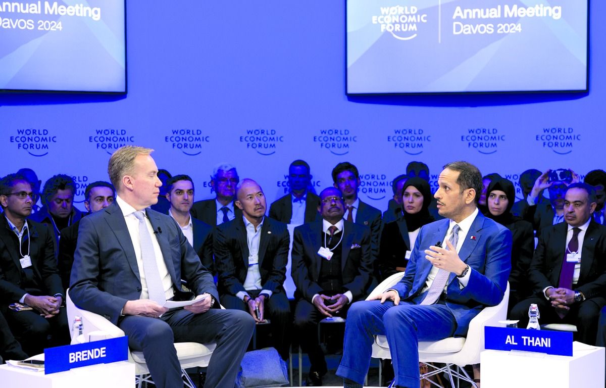 خلال مشاركة معاليه بجلسة حوارية في منتدى دافوس.. رئيس الوزراء: القضية الفلسطينية مركزية للشرق الأوسط والعالم