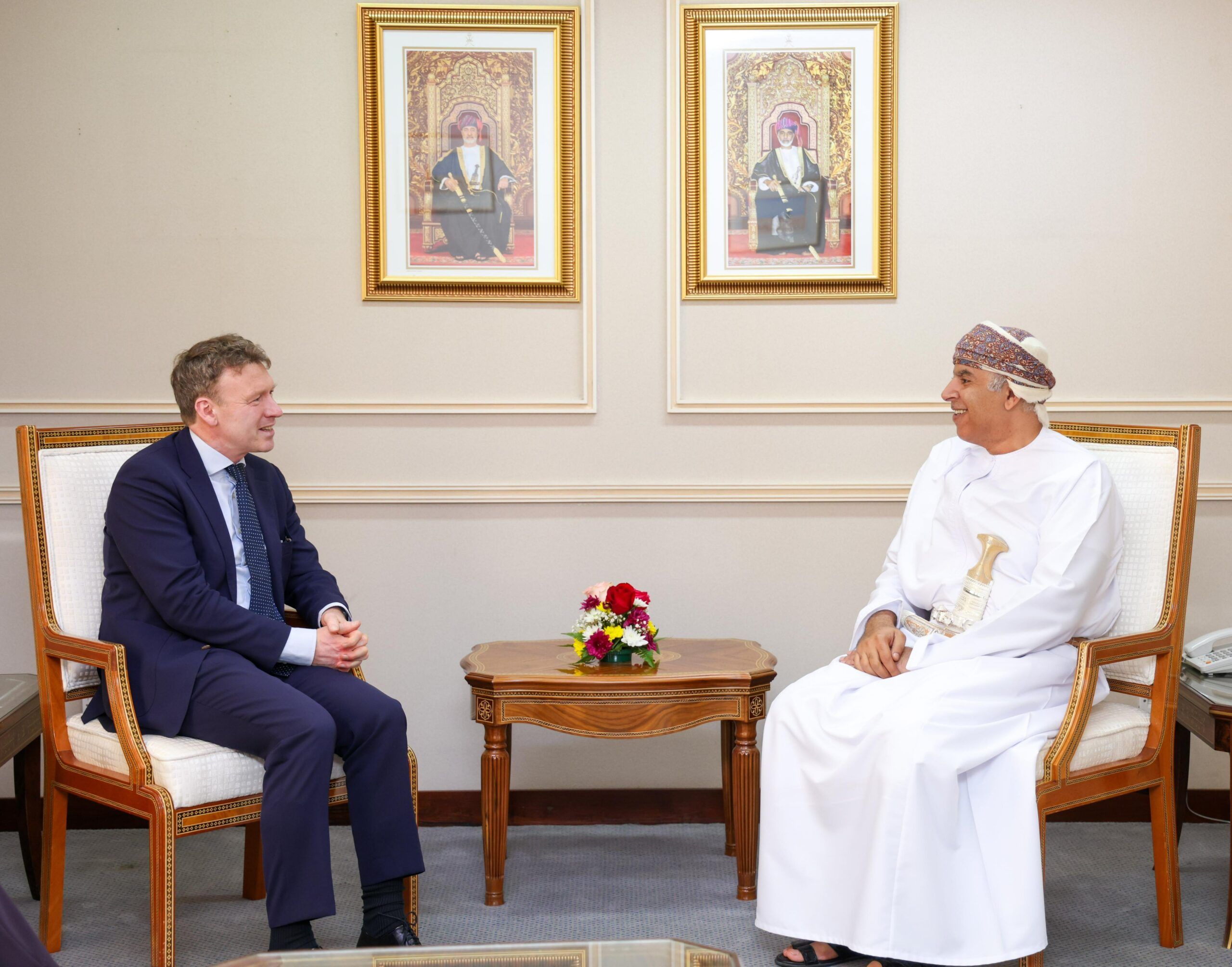مباحثات عُمانية نيذرلاندزية لتعزيز العلاقات الثنائية