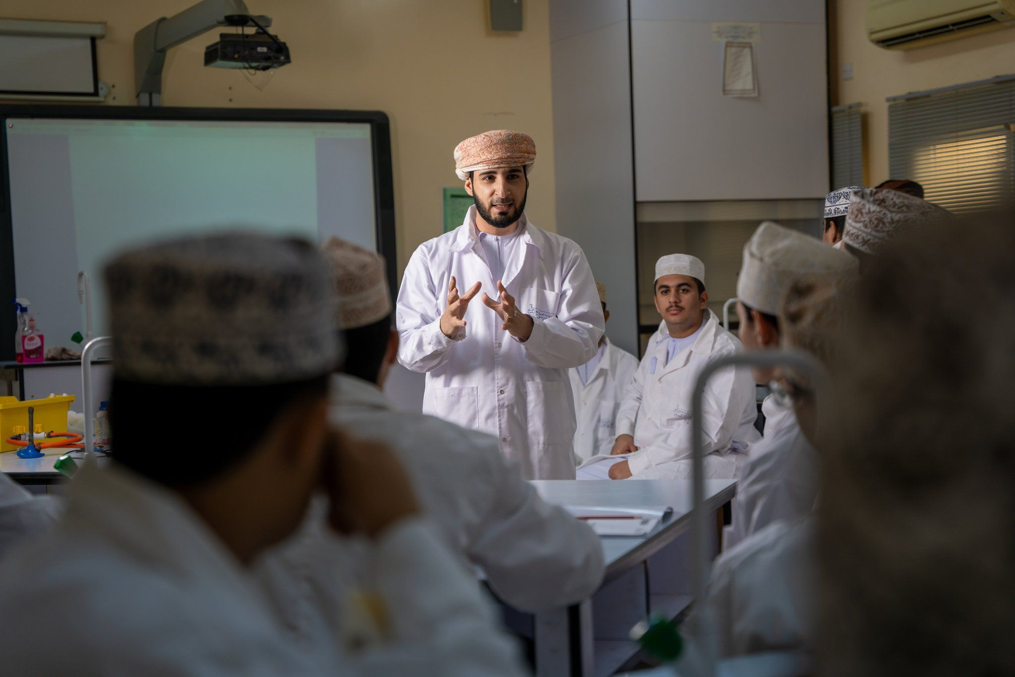 غداً .. سلطنة عمان تُشارك دول العالم الإحتفال باليوم العالمي للتعليم