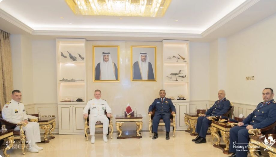 رئيس الأركان يلتقي نائب رئيس الأركان لدول الشراكة لحلف "الناتو"