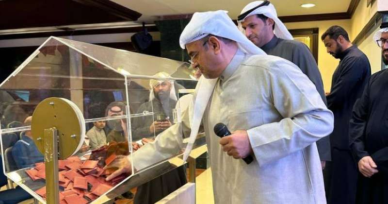 وزير الإسكان اطلع على إجراءات قرعة الدفعة 11 لقسائم «جنوب سعد العبدالله N4»