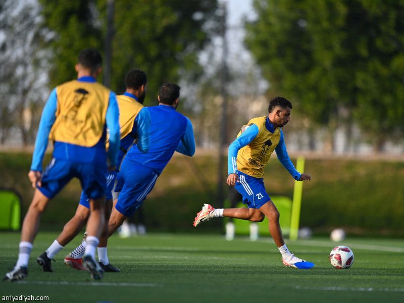 الإماراتي يواجه التحدي الطاجيكي