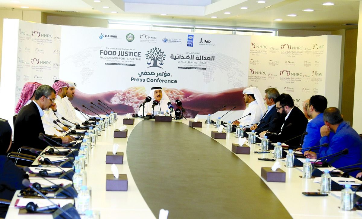 «حقوق الإنسان»: مؤتمر العدالة الغذائية يناقش توصيل المساعدات إلى غزة