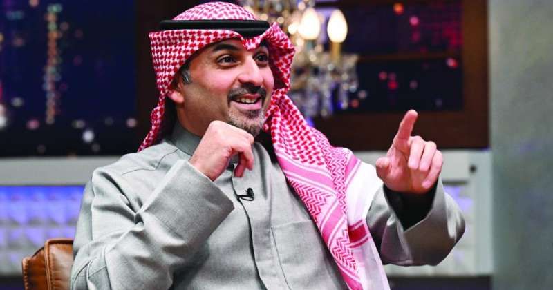 الساير يتحدث في برنامج خارج الأدراج (تصوير أسعد عبدالله)