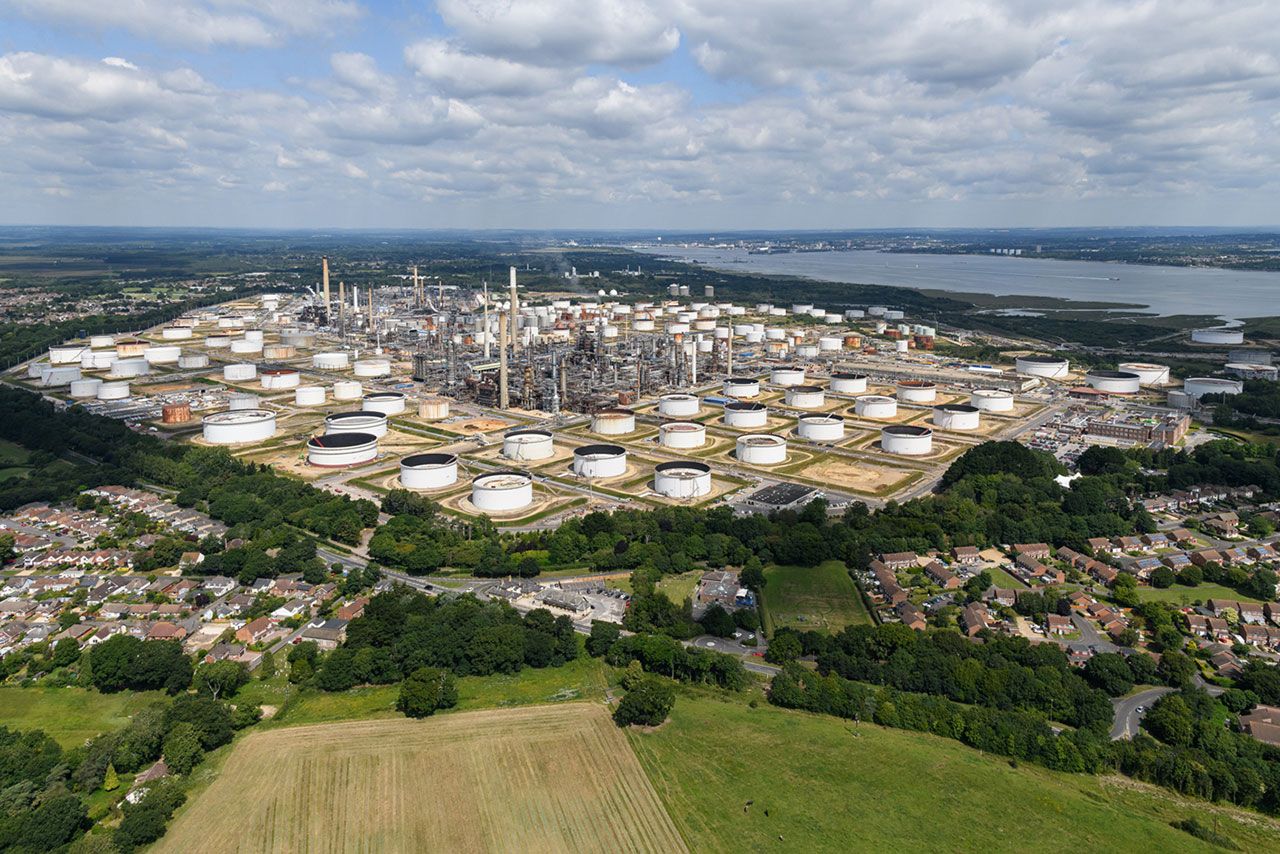 طيران الإمارات تنضم لمبادرة استثمار لخفض الكربون في بريطانيا