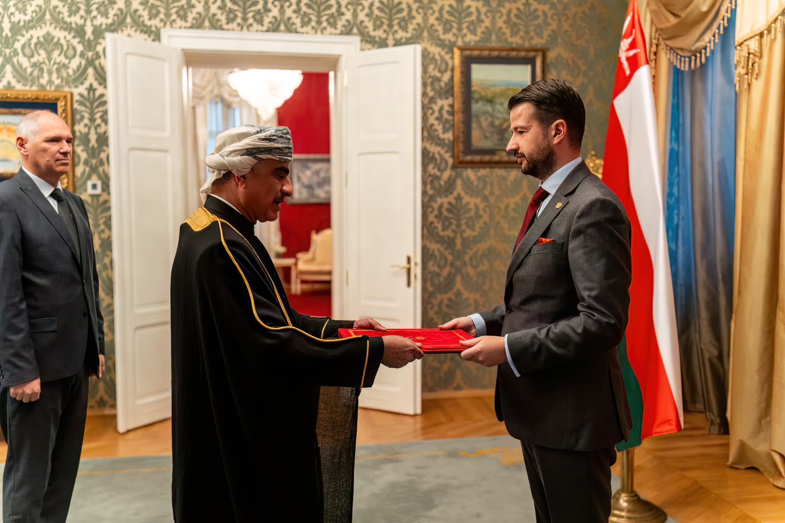 جلالة السُّلطان المُعظم يبعث تحياته لرئيس جمهورية ‎الجبل الأسود