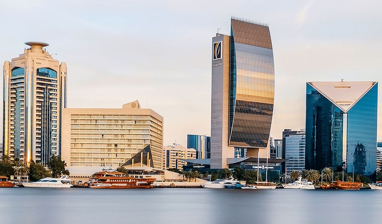 فيتش: البنوك الإماراتية ستحافظ على ربحية قوية في 2024