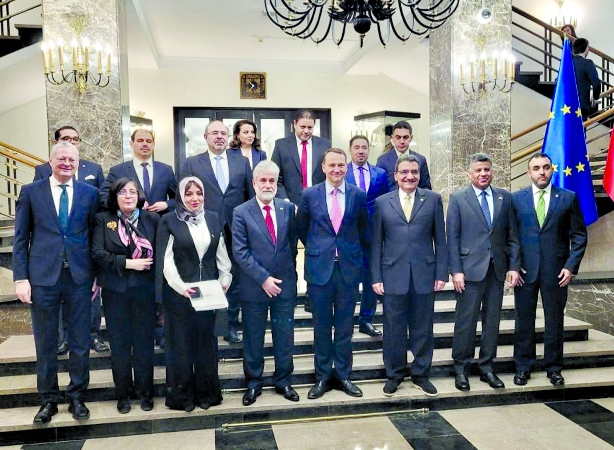 سفيرنا يشارك في اجتماع وزير خارجية بولندا