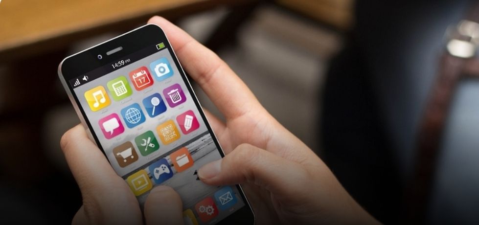 بنسبة 9.7% .. ارتفاع اشتراكات خطوط الهاتف المُتنقل آجلة الدفع بنهاية 2023