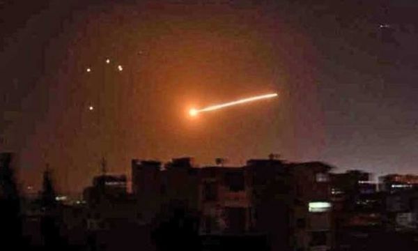 ضربات أمريكية على 85 هدفاً بسوريا والعراق رداً على هجوم الأردن