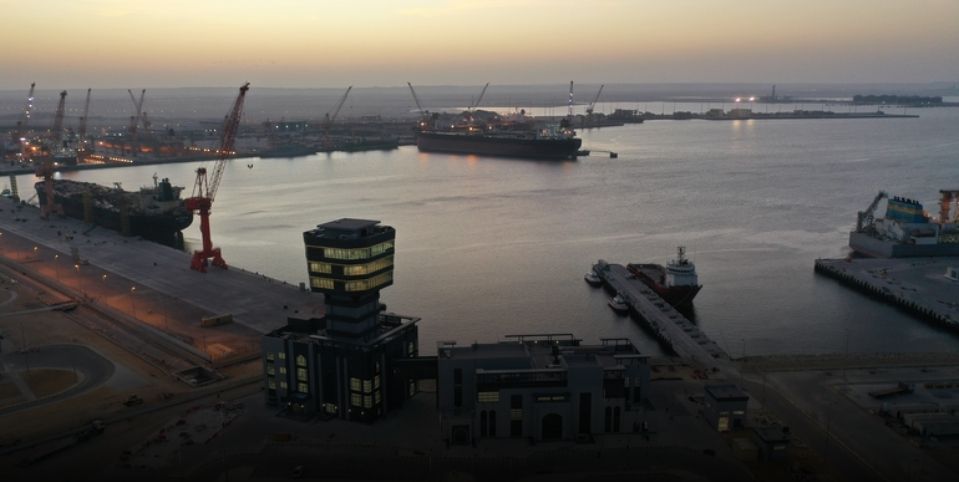 ترويج للأراضي القابلة للتأجير بميناء الدقم