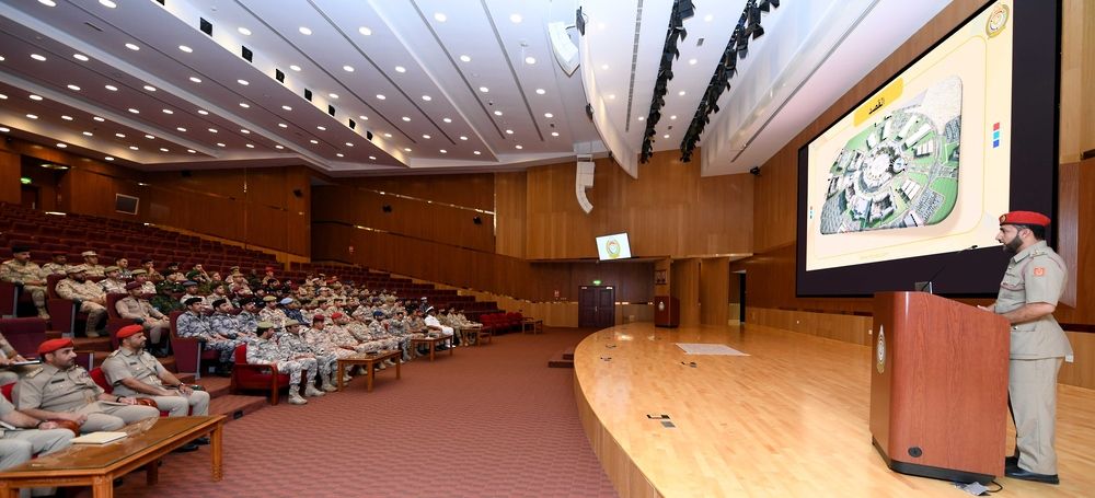 وفد أكاديمية جوعان القطرية يزور الكلية العسكرية التقنية