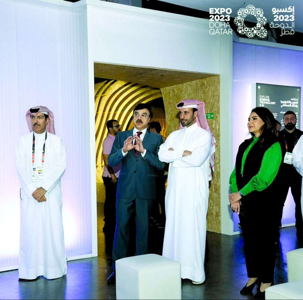 وزير البلدية: توظيف التكنولوجيا لمستقبل أكثر استدامة