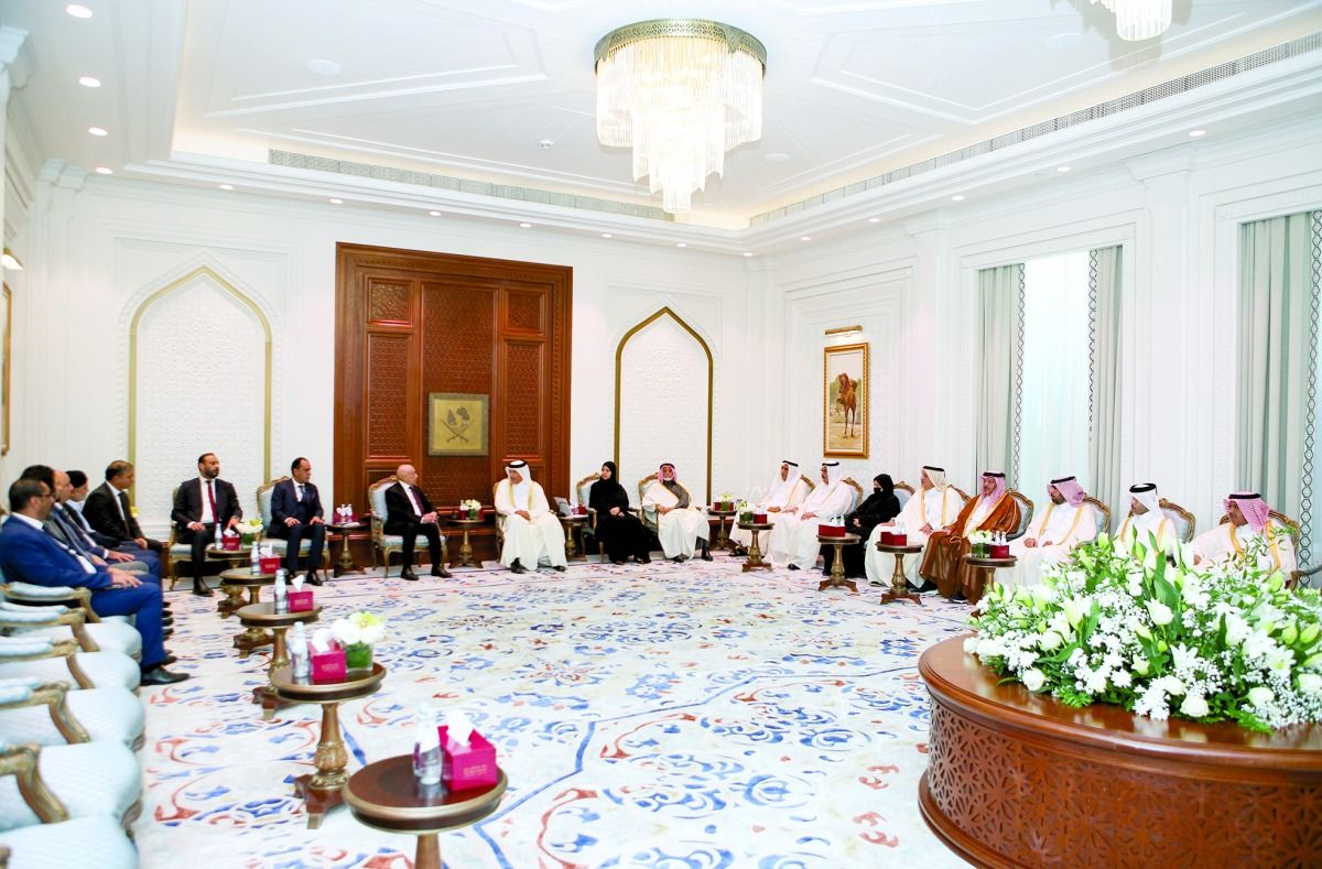 الغانم يستعرض التعاون البرلماني مع رئيس «النواب الليبي»