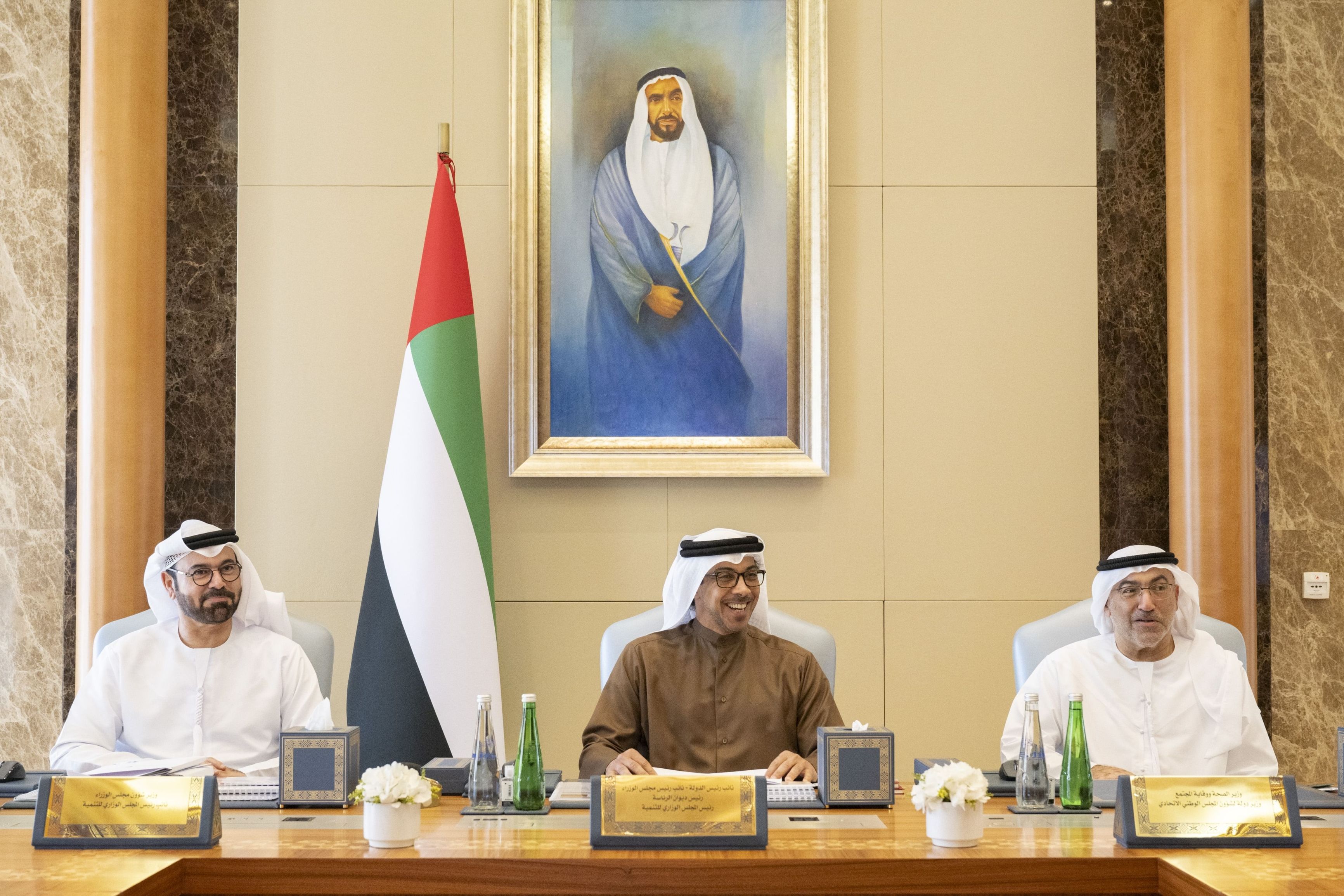 برئاسة منصور بن زايد.. المجلس الوزاري للتنمية يستعرض عدداً من المبادرات والتقارير الحكومية لعام 2023