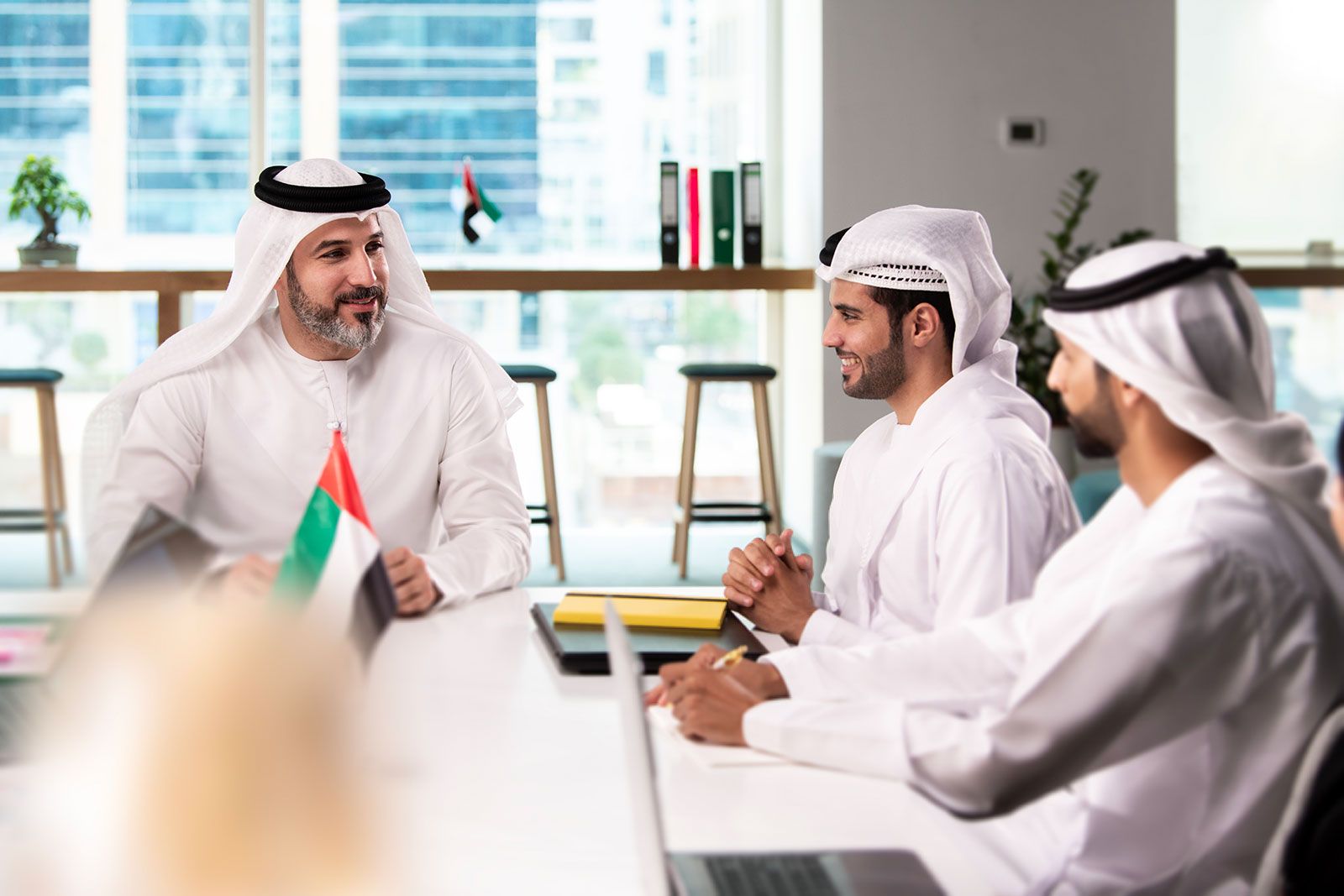 «المعاشات» توعي عن صناديق التقاعد بالإمارات ونطاق شمولها