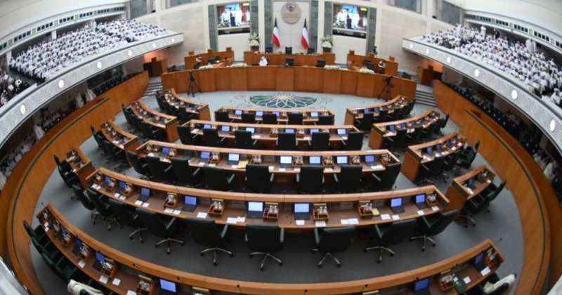 العليان والعيسى والمسعود: ندعم وزير التربية في تطبيق البصمة على المعلمين