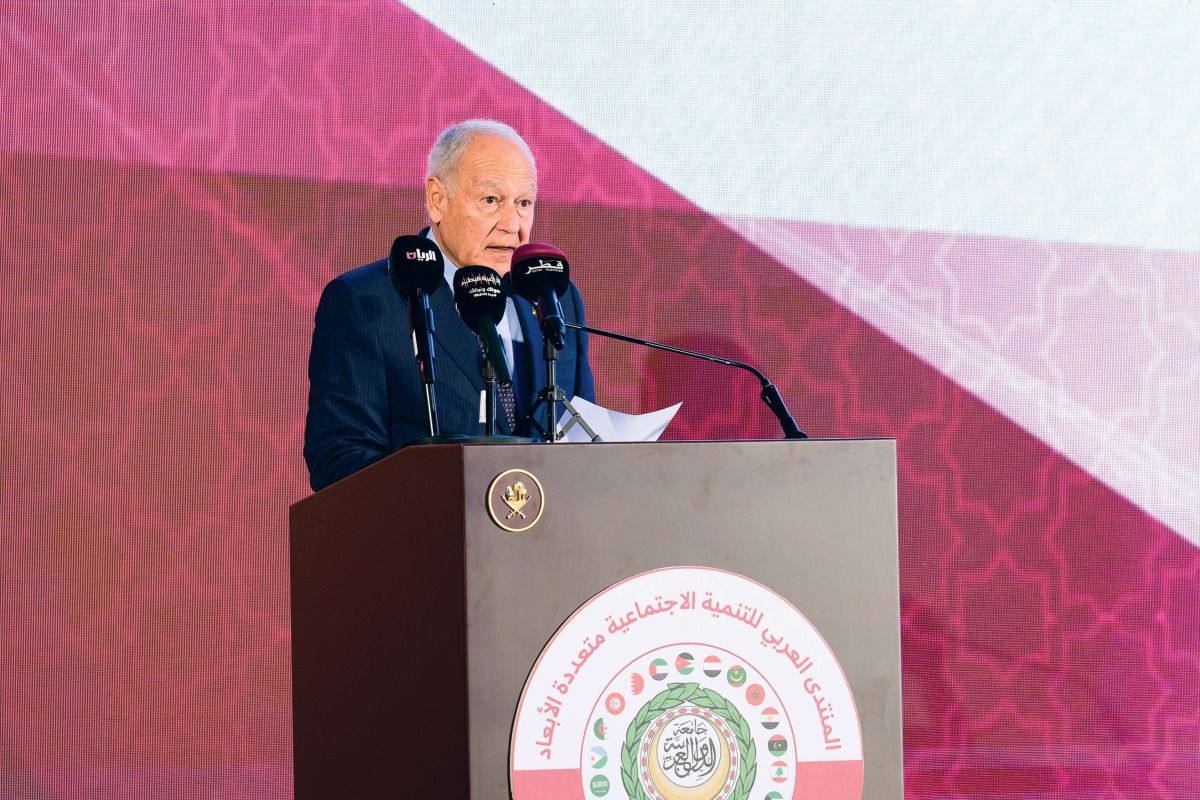 «أبوالغيط» ينوه بجهود قطر لدعم العمل العربي المشترك