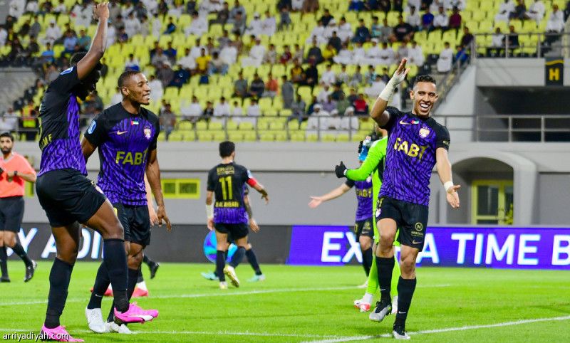 العين الإماراتي يقترب من نهائي الرابطة