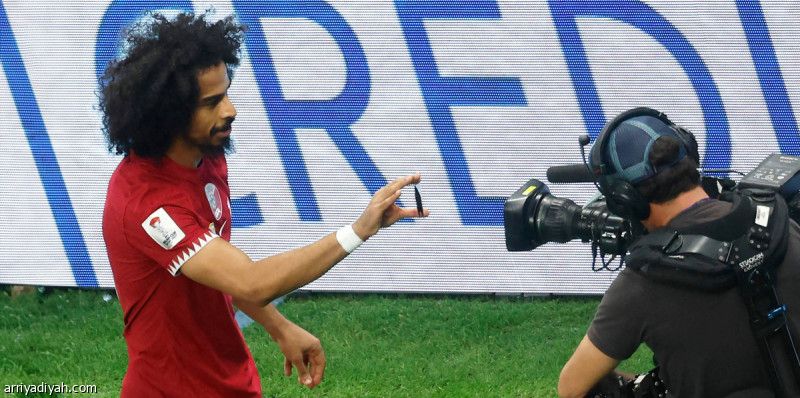 عفيف: قراري بيد زوجتي