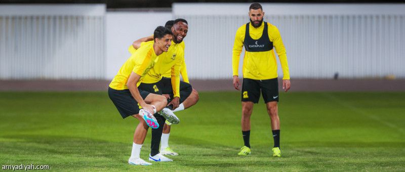 الاتحاد يختار أجانب الآسيوية