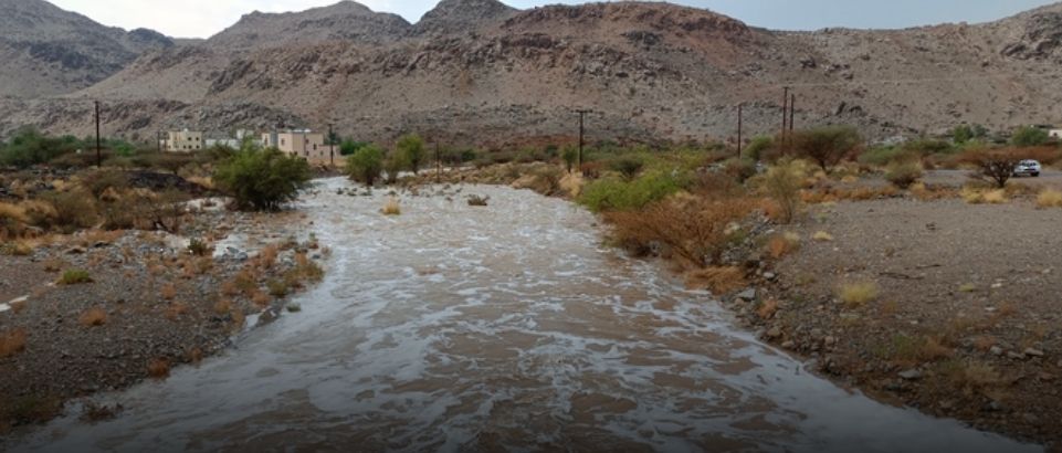 تنبيه رقم “3” بغزارة الأمطار المحتملة خلال هذه الليلة وصباح غد