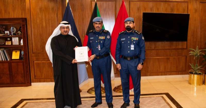 «الصحة» تتسلم رخصة تشغيل مركز العبدلي الصحي من «الإطفاء»