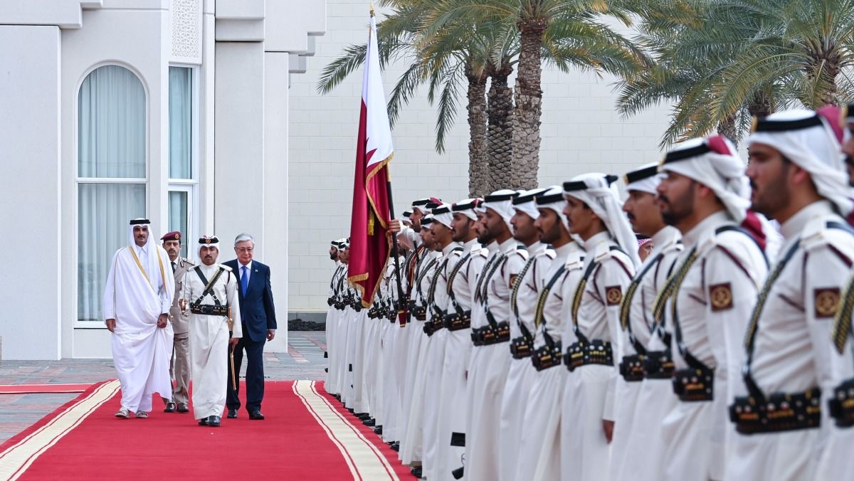 سمو الأمير ورئيس كازاخستان يعقدان جلسة مباحثات رسمية