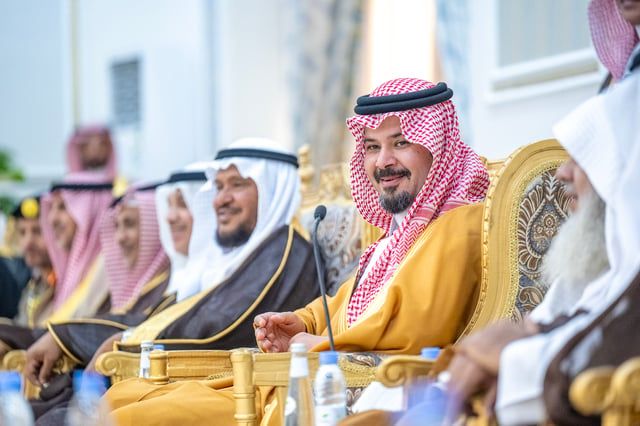 بالصور: أمير المدينة المنورة يزف بشرى سارة لجميع السكان ويعلن عن المفاجأة التي طال انتظارها