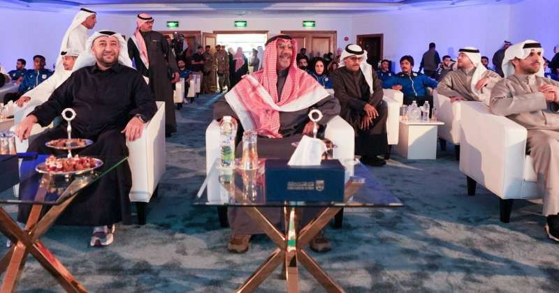 محمد الصباح: نبحث تحسين مستوى معيشة المواطنين بتوجيهات من سمو الأمير