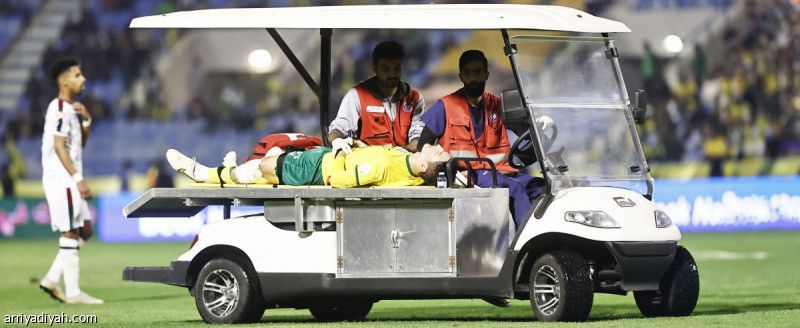 الخليج.. جونج يلزم العيادة