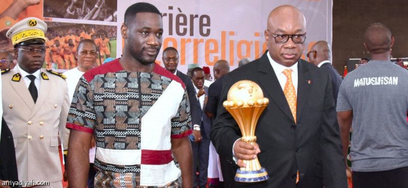 مكافأة اللقب.. فاييه يستمر بقيادة أبطال إفريقيا