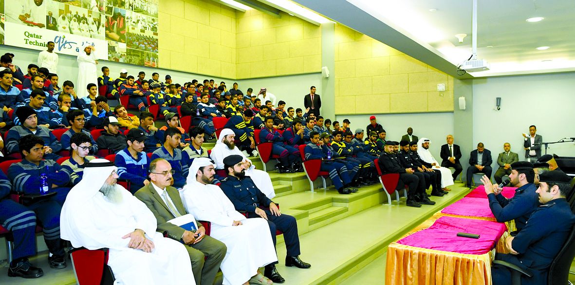 «الداخلية» تستقطب طلاب «قطر التقنية» المتميزين