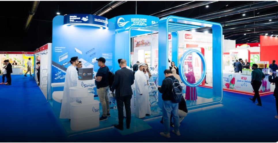 إقبال واسع على المنتجات العُمانية بمعرض جلفود 2024 في دبي