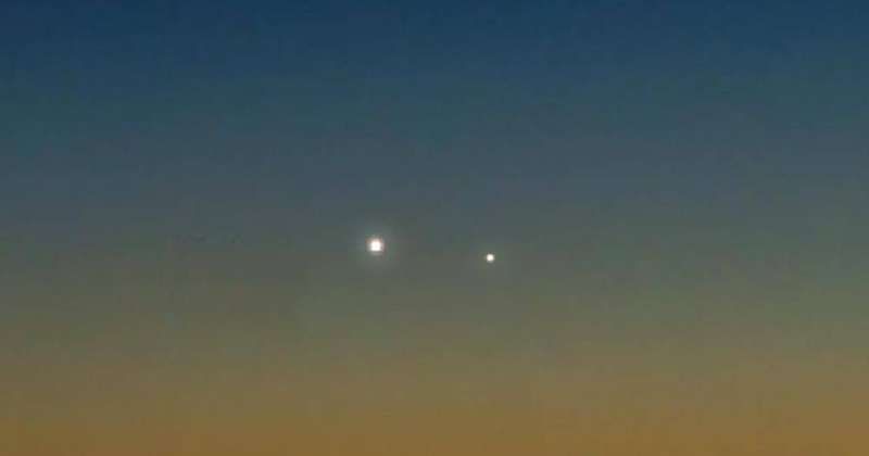 «العجيري العلمي»: اقتران الزهرة والمريخ في سماء الكويت واقتران القمر بـ«خلية النحل» غدا