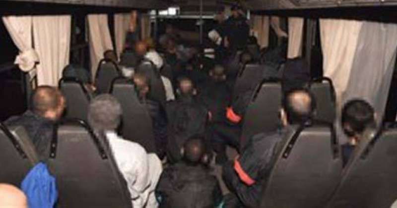 العفو عن 912 نزيلاً منهم 214 بالإفراج الفوري