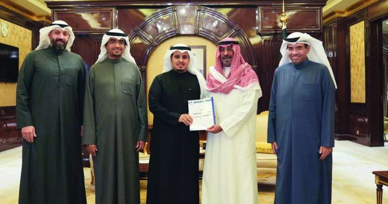 رئيس الوزراء ووفد جمعية النزاهة
