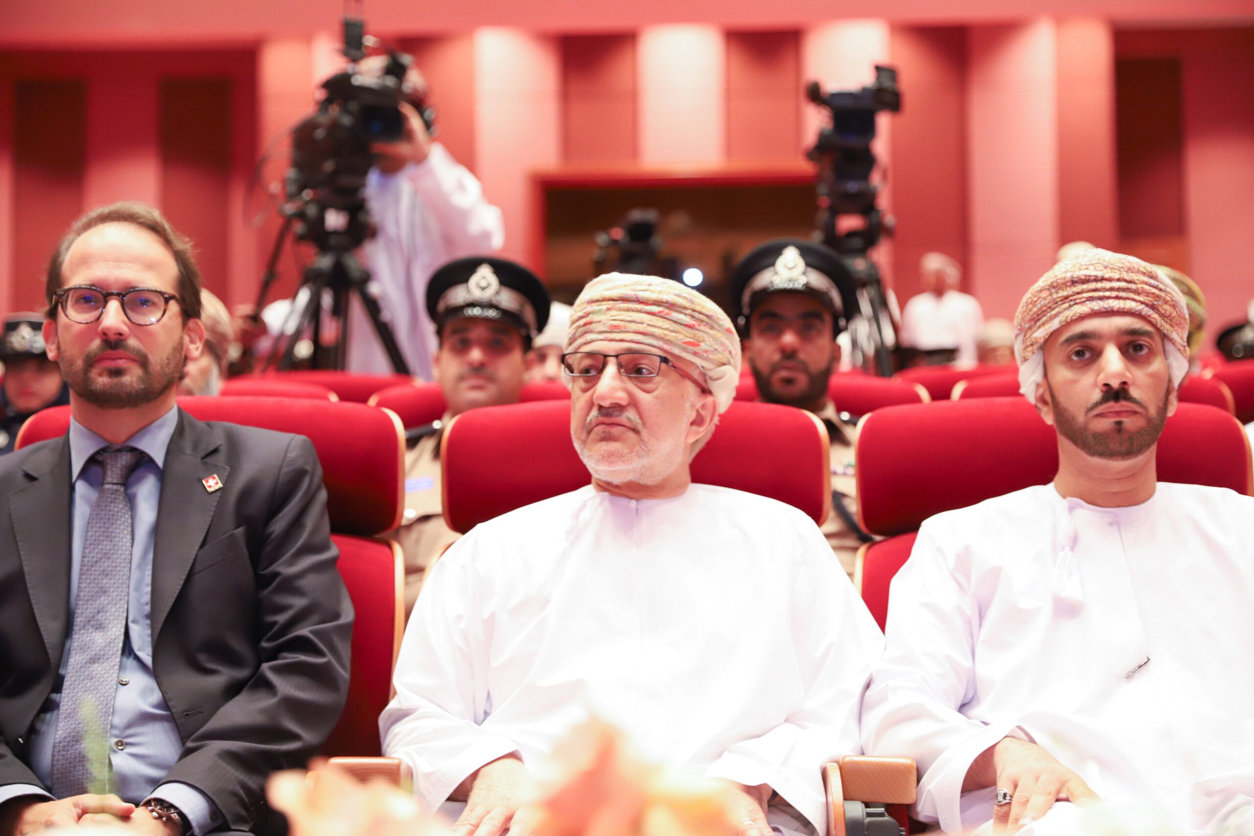 “التراث والسياحة” تنفذ حلقة عمل حول النيازك في سلطنة عُمان