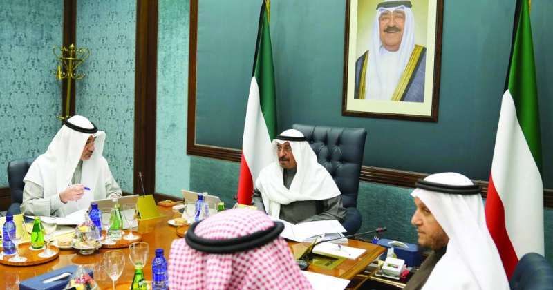 محمد الصباح مترئساً اجتماع مجلس الوزراء أمس