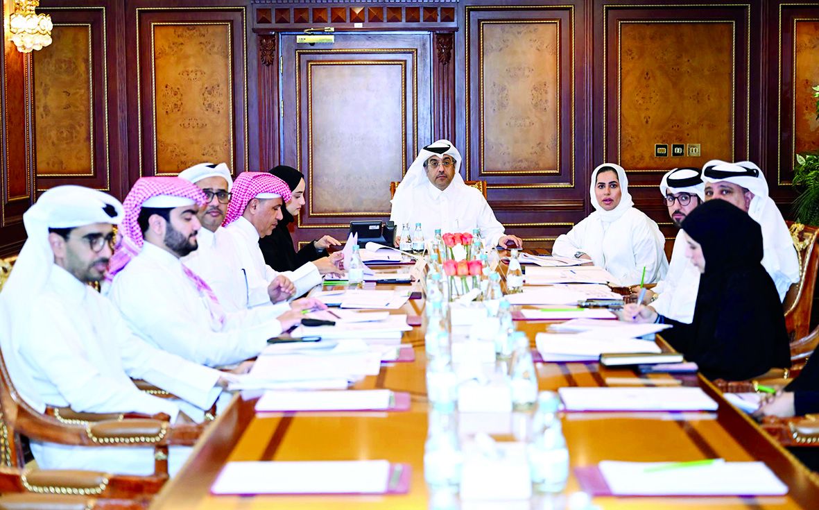 وزير العمل يترأس اجتماع «دعم العمال»