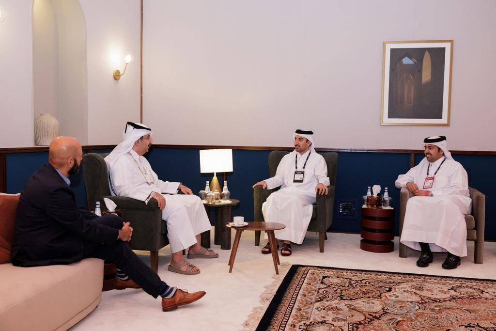 مدير مكتب الاتصال الحكومي يختتم لقاءاته في آخر أيام قمة الويب