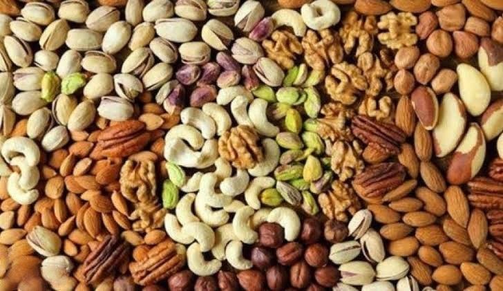 هذا النوم من المكسرات «سم قاتل».. احذر تناوله مهما كان الأمر