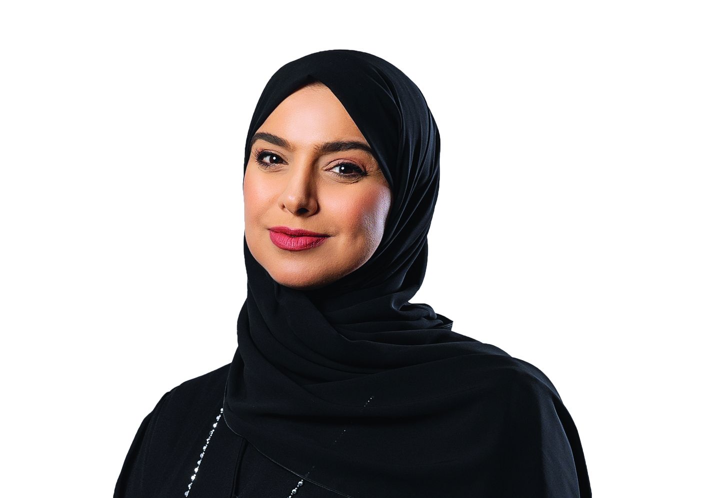 وزيرة البيئة: التشغيل يسرّع تحول الإمارات نحو الطاقة النظيفة