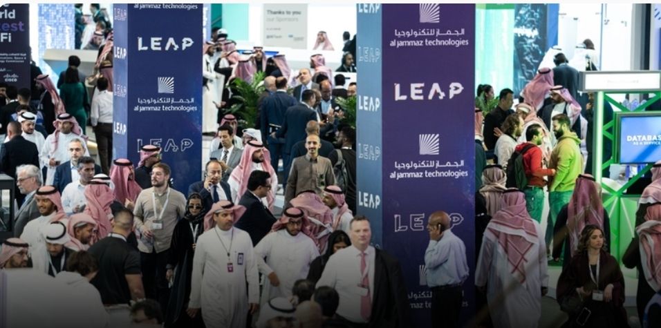 الاثنين المقبل.. سلطنة عُمان تشارك في معرض ومؤتمر “ليب” بالسعودية